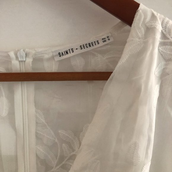 White Embroidered Lace Dress Size Small - Picture 6 of 6